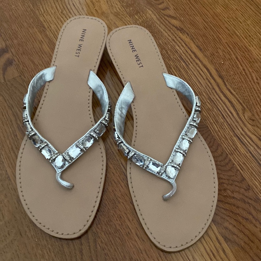 Nine West jeweled sandal size 11.